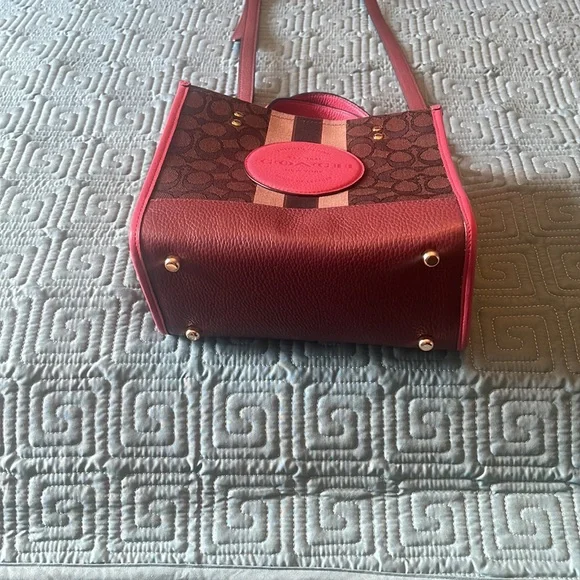 Gorgeous, only carried once Coach! Nice dark pink accent that adds pop of color! - Picture 2 of 4
